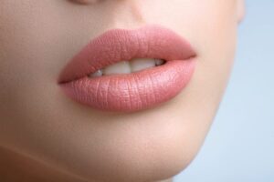 Why We Love the HA5 Smooth and Plump Lip System