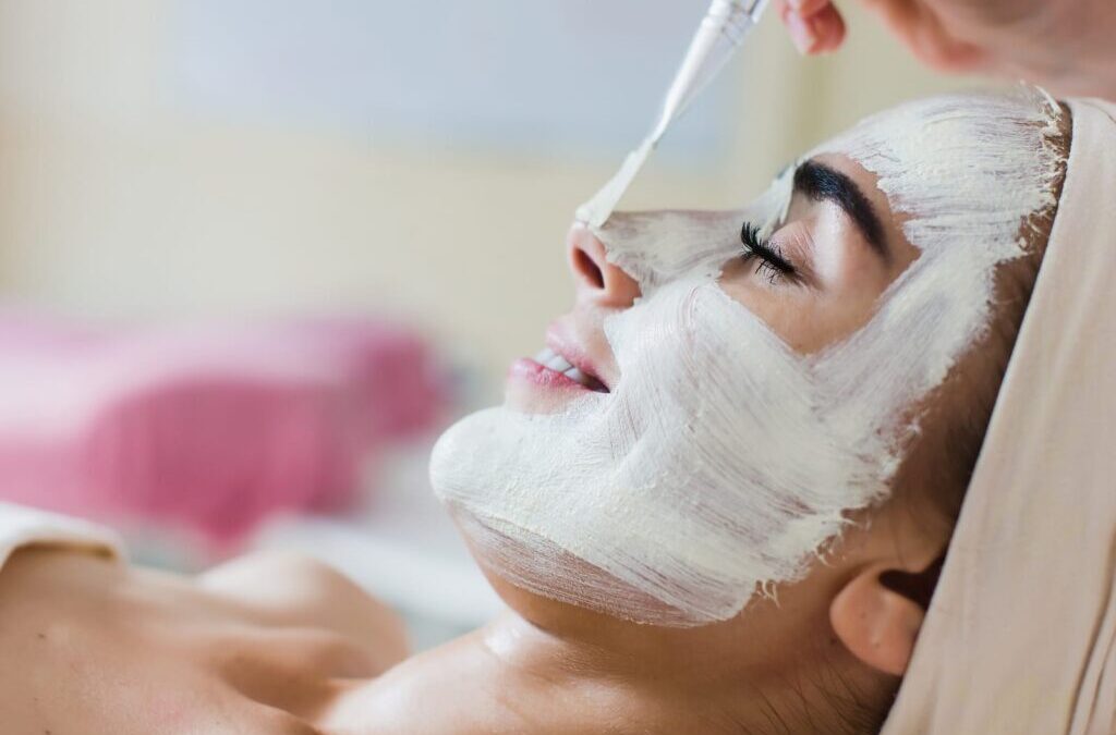 5 Reasons You Should Get a Monthly Facial