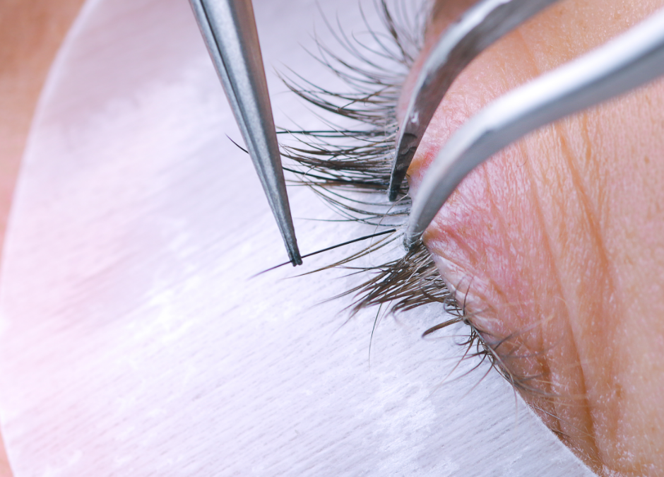 The Downside of Eyelash Extensions